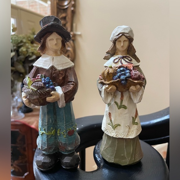 Holiday Vintage Harvest Pilgrim Couple Thanksgiving Figurines 2stone